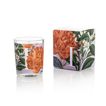 Carica l'immagine nel visualizzatore di Gallery, CANDELA IMPERIAL ROSE & PETITGRAIN - LETTERA I